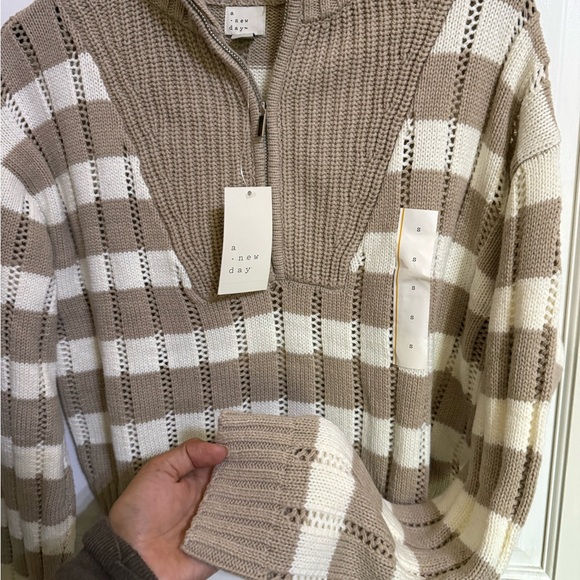 Women's Mock Turtleneck Quarter Zip Pullover Sweater - Beige/ Cream Striped S - Picture 7 of 8